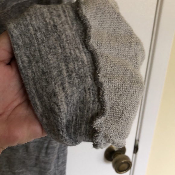 H&M•Gray Loungers - Picture 7 of 9